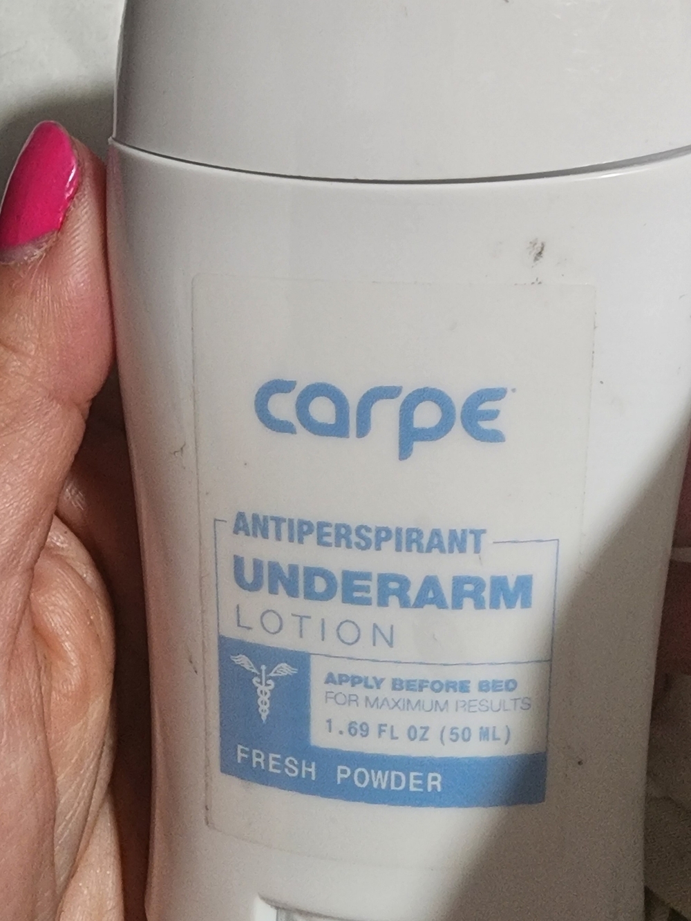 Carpe Antiperspirant Underarm Lotion - White & Light Blue